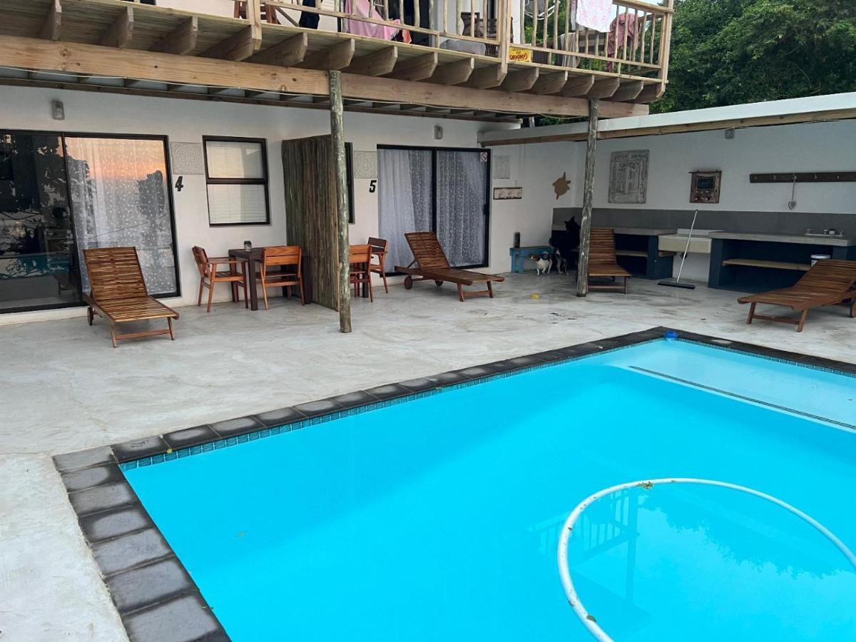 Linga Futhi Beach Cottages Port Saint Johnʼs Eksteriør billede